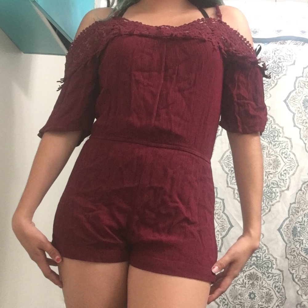 Romper - Picture 2 of 7